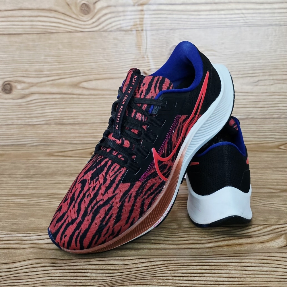 NIKE Air Zoom Pegasus 38 'Burnt Sunrise Black Phantom'
